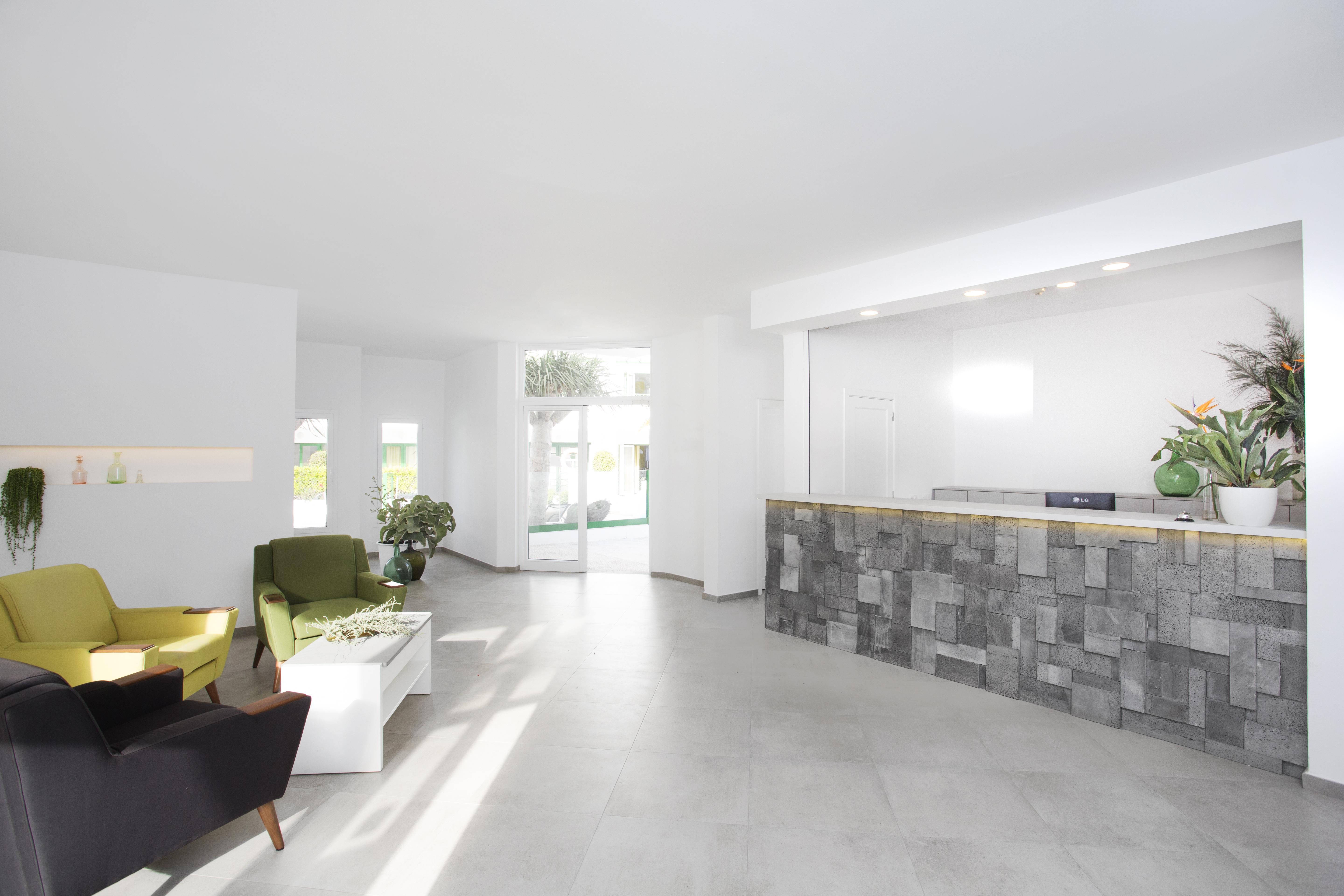 Apartamentos El Guarapo Costa Teguise Eksteriør billede