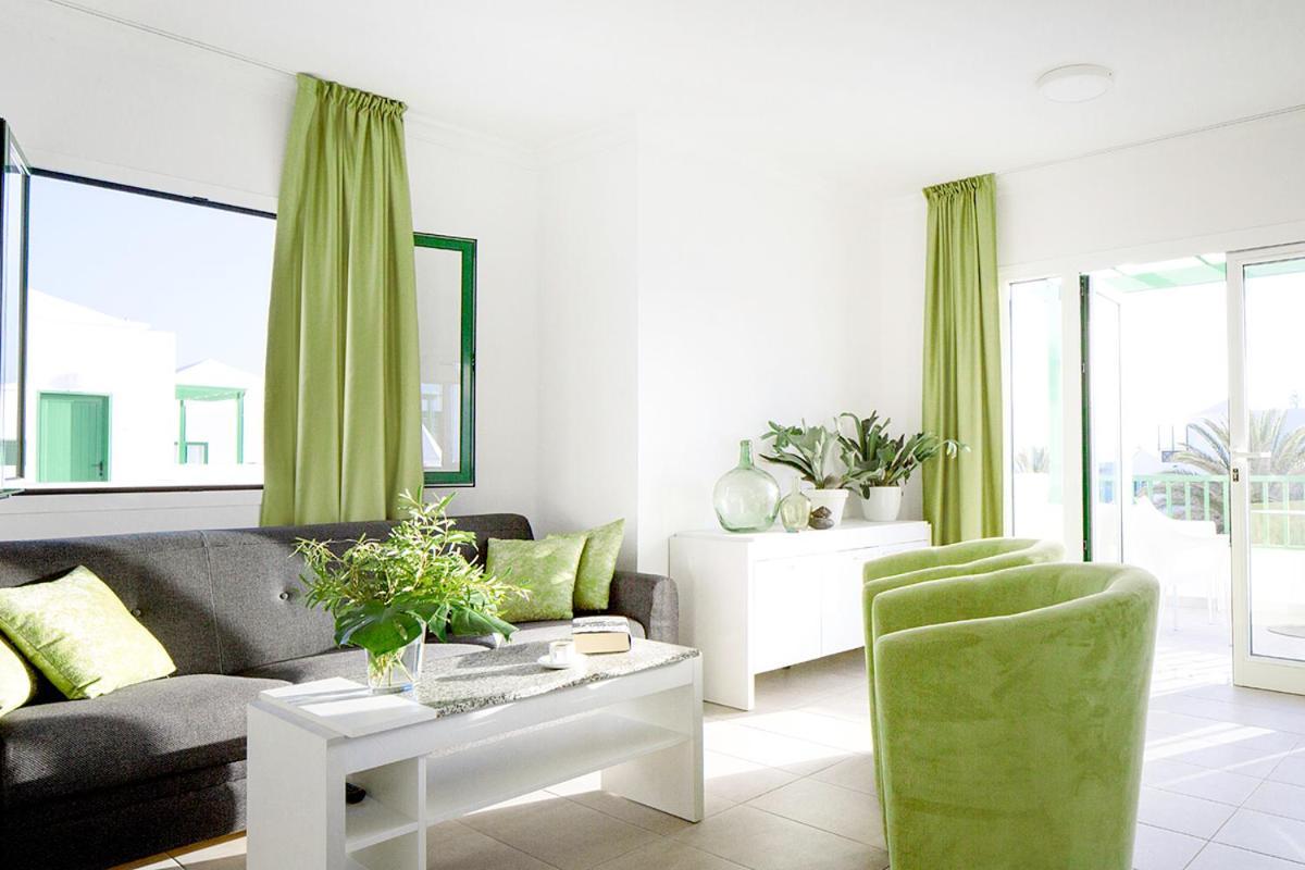 Apartamentos El Guarapo Costa Teguise Eksteriør billede