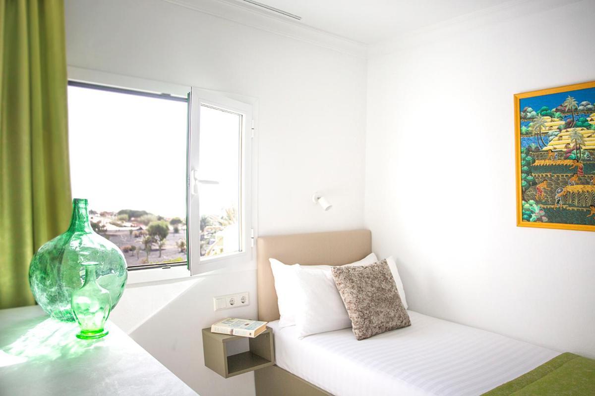 Apartamentos El Guarapo Costa Teguise Eksteriør billede