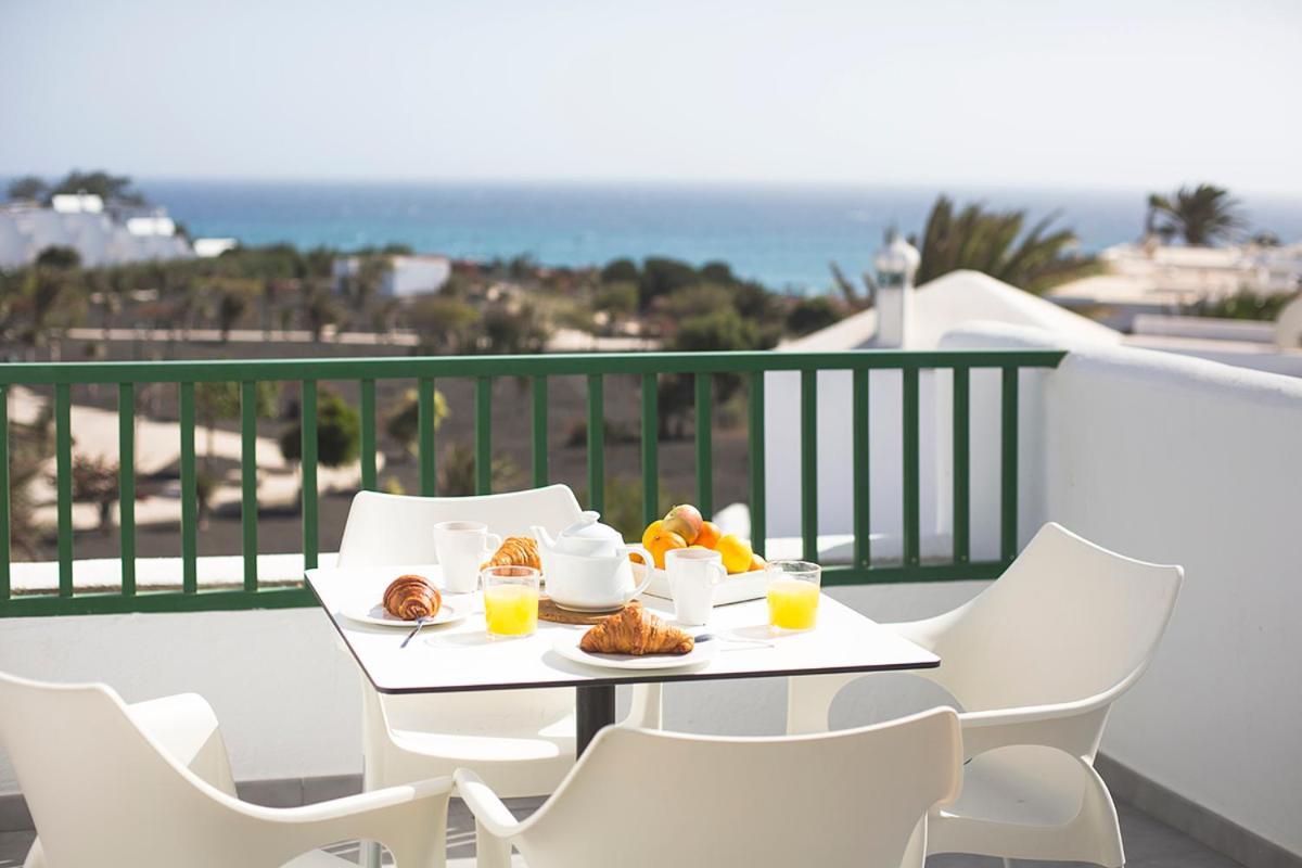 Apartamentos El Guarapo Costa Teguise Eksteriør billede